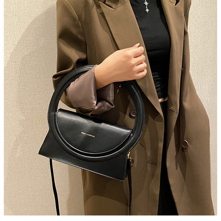 Esalta il tuo stile con la versatile borsa retrò | ULZZANG BELLA