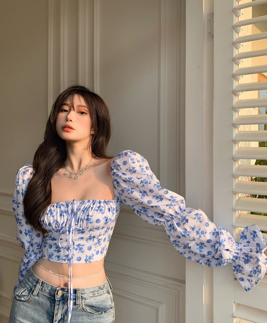 Fragmented Floral Chiffon V-Neck Top with Bubble Sleeves | ULZZANG BELLA
