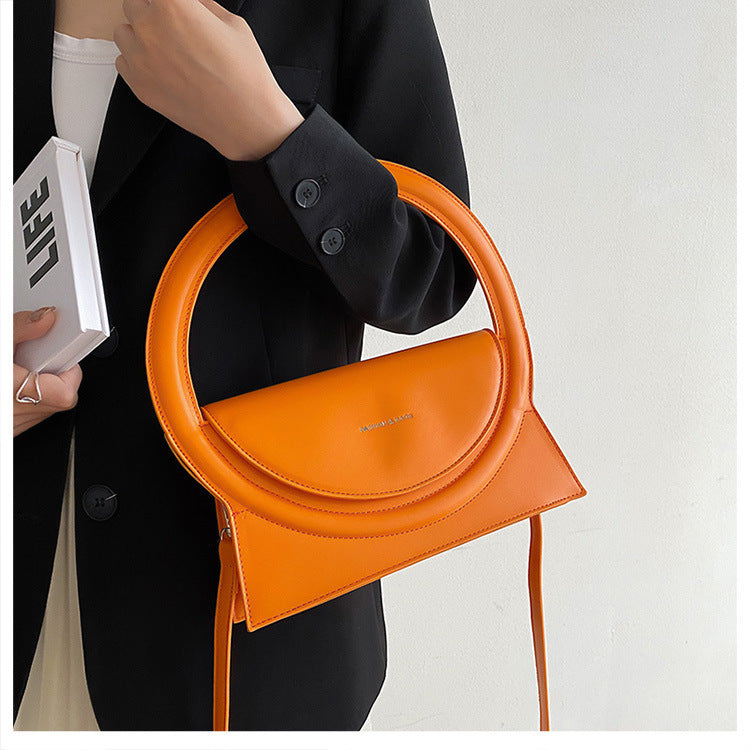 Esalta il tuo stile con la versatile borsa retrò | ULZZANG BELLA