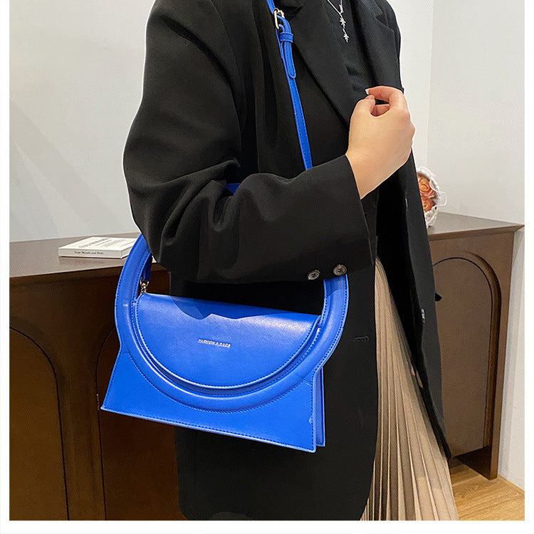 Esalta il tuo stile con la versatile borsa retrò | ULZZANG BELLA