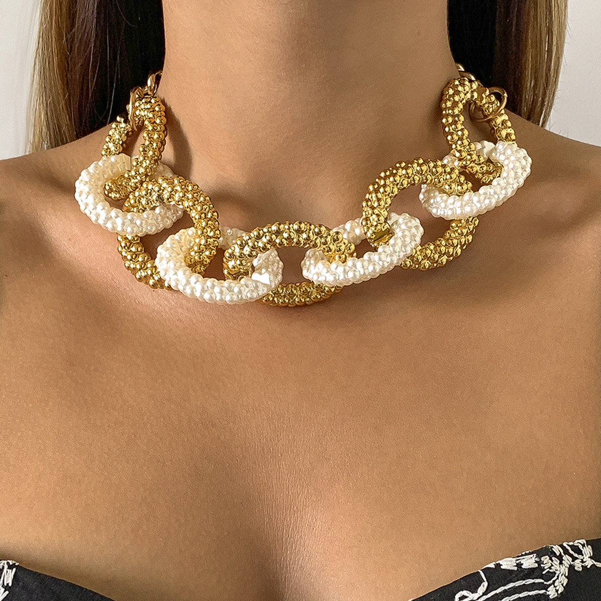 Exquisite Faux Pearl Cross Chain Necklace for Women | ULZZANG BELLA
