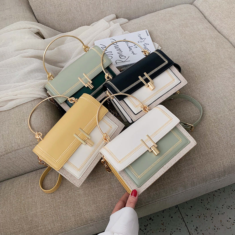 Elegant Chic Chain Crossbody Messenger Handbag for Women | ULZZANG BELLA