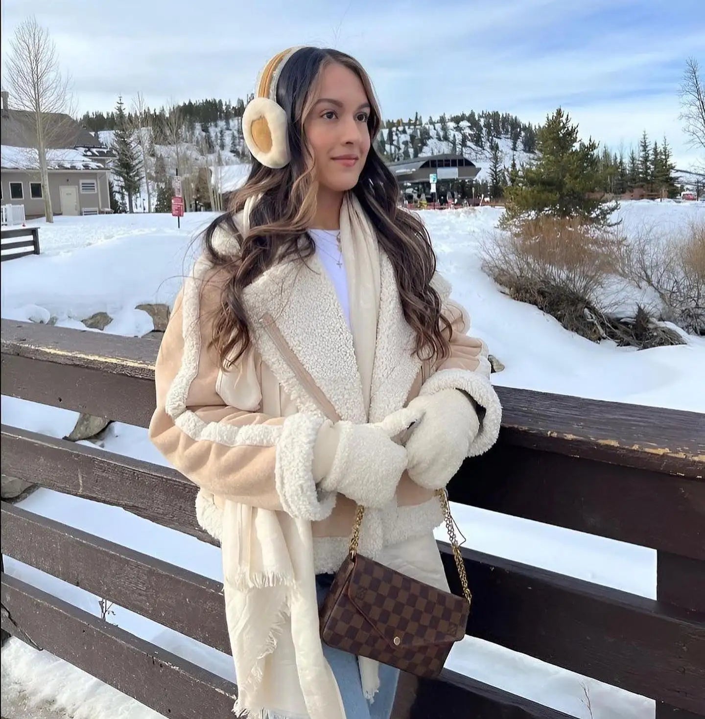 Winter Chic Elegant Fleece Jacket for Women | ULZZANG BELLA