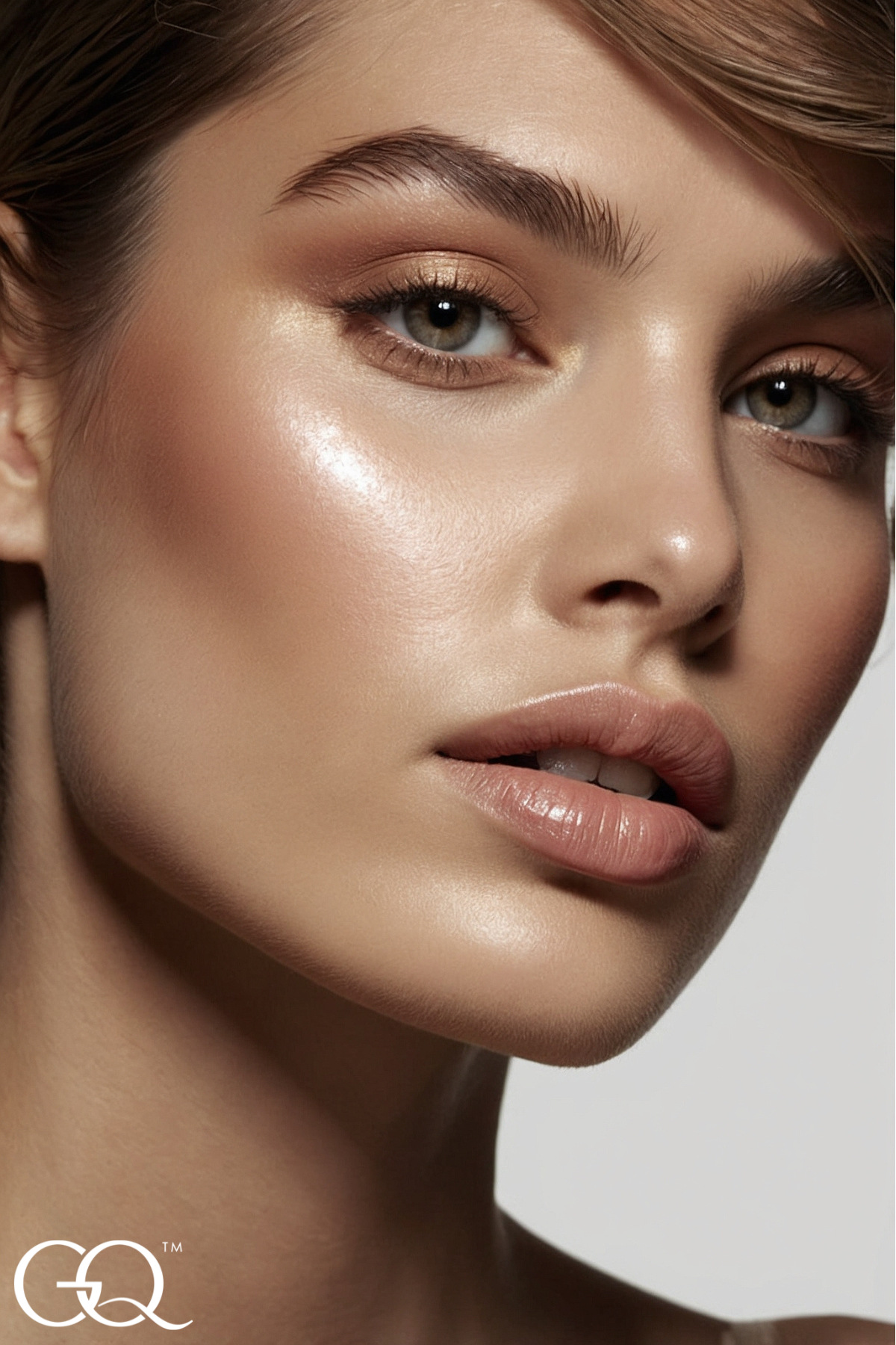 Tinted Moisturizer - Sandstone (30ml) | GLOWNIQUE