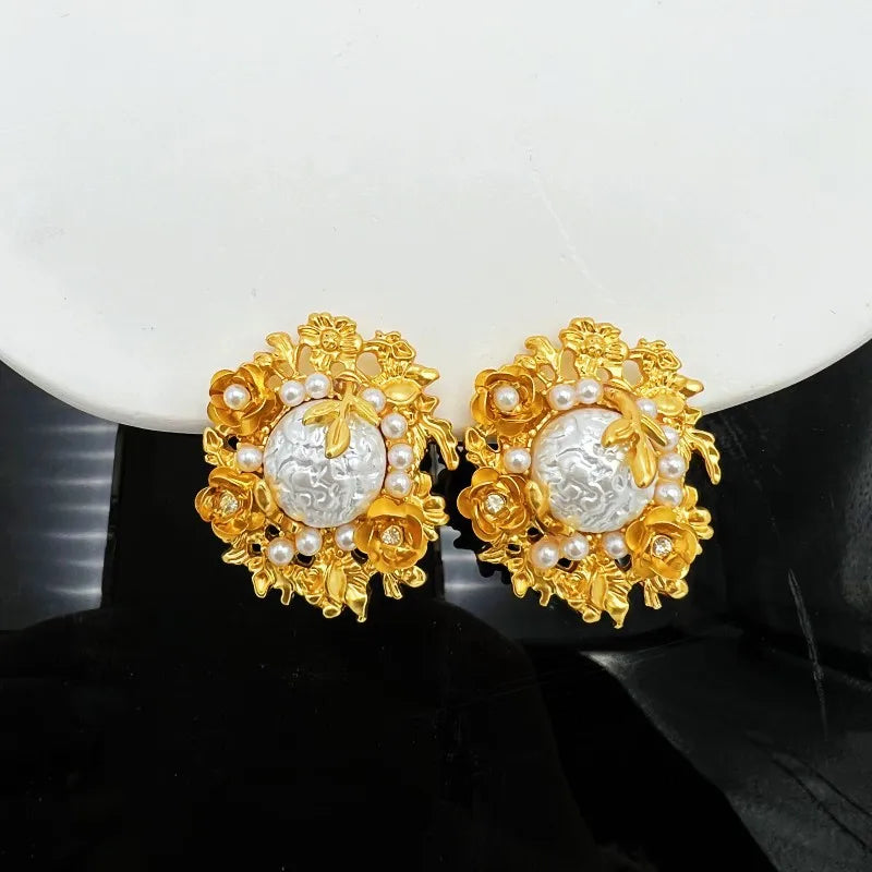 French Vintage Gold Plated Flower Pearl Stud Earrings | ULZZANG BELLA