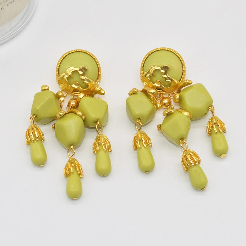 Exquisite Olive Green Resin Palace Tassel Earrings | ULZZANG BELLA