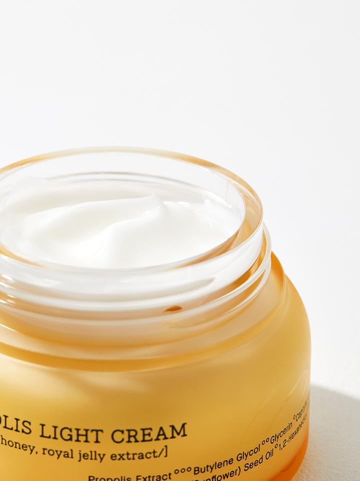 Full Fit Propolis Light Cream 65ml | COSRX