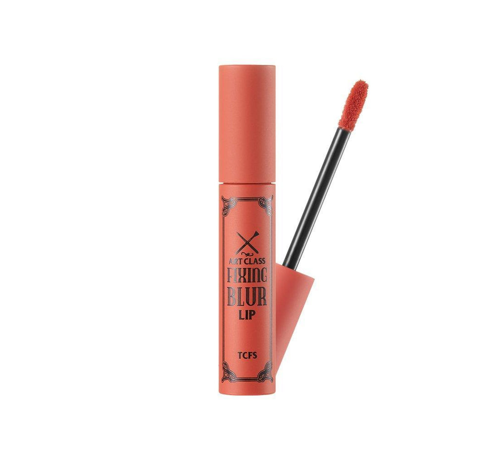 Soft matte blur lip tint Peach Lit natural finish