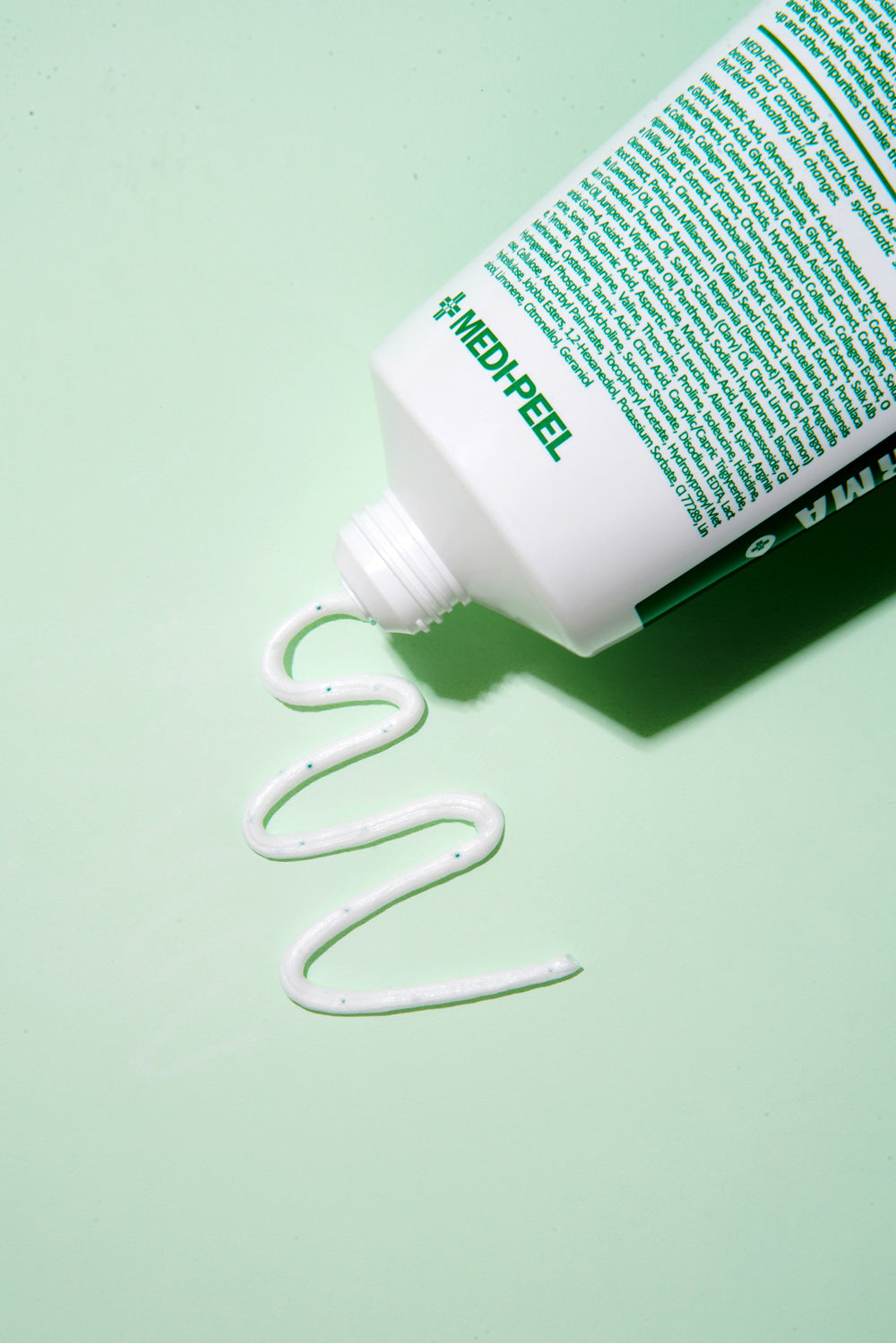 Green Cica Collagen Clear 300ml | MEDI-PEEL