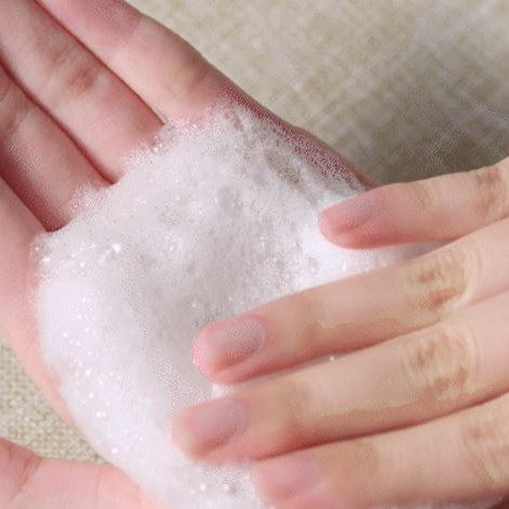 Discover Dr. Ceuracle's Tea Tree Purifine Cleansing Foam, a luxurious South Korean formulation that harmonizes artisanal craftsmanship with radiant skin care for a refined beauty experience.