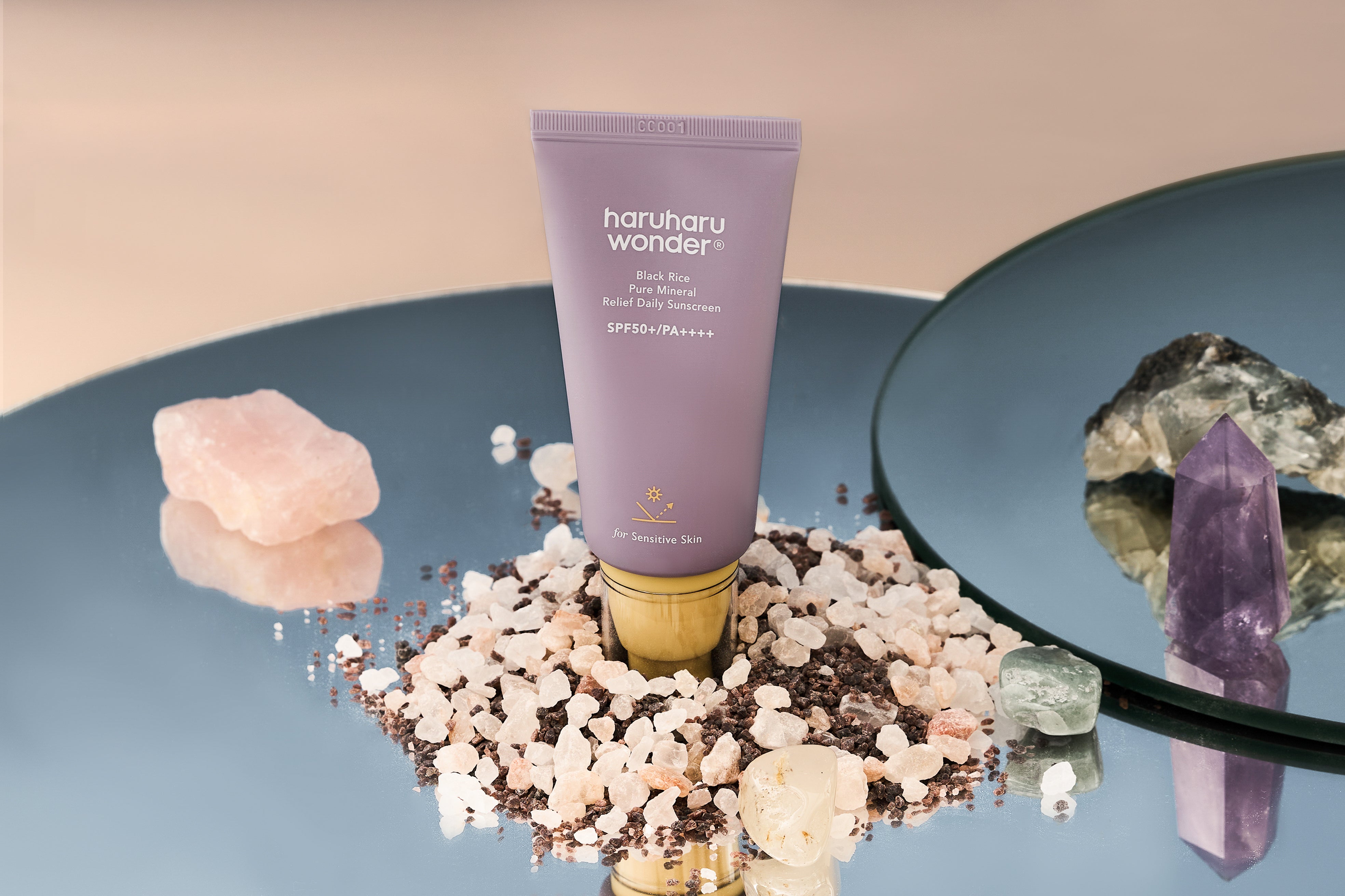 Radiant Black Rice Mineral Sunscreen SPF50+ | Haruharu Wonder