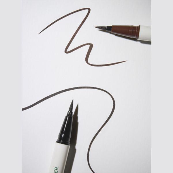Elegant Powerproof Pen Liner in Brown (0.6g) | innisfree