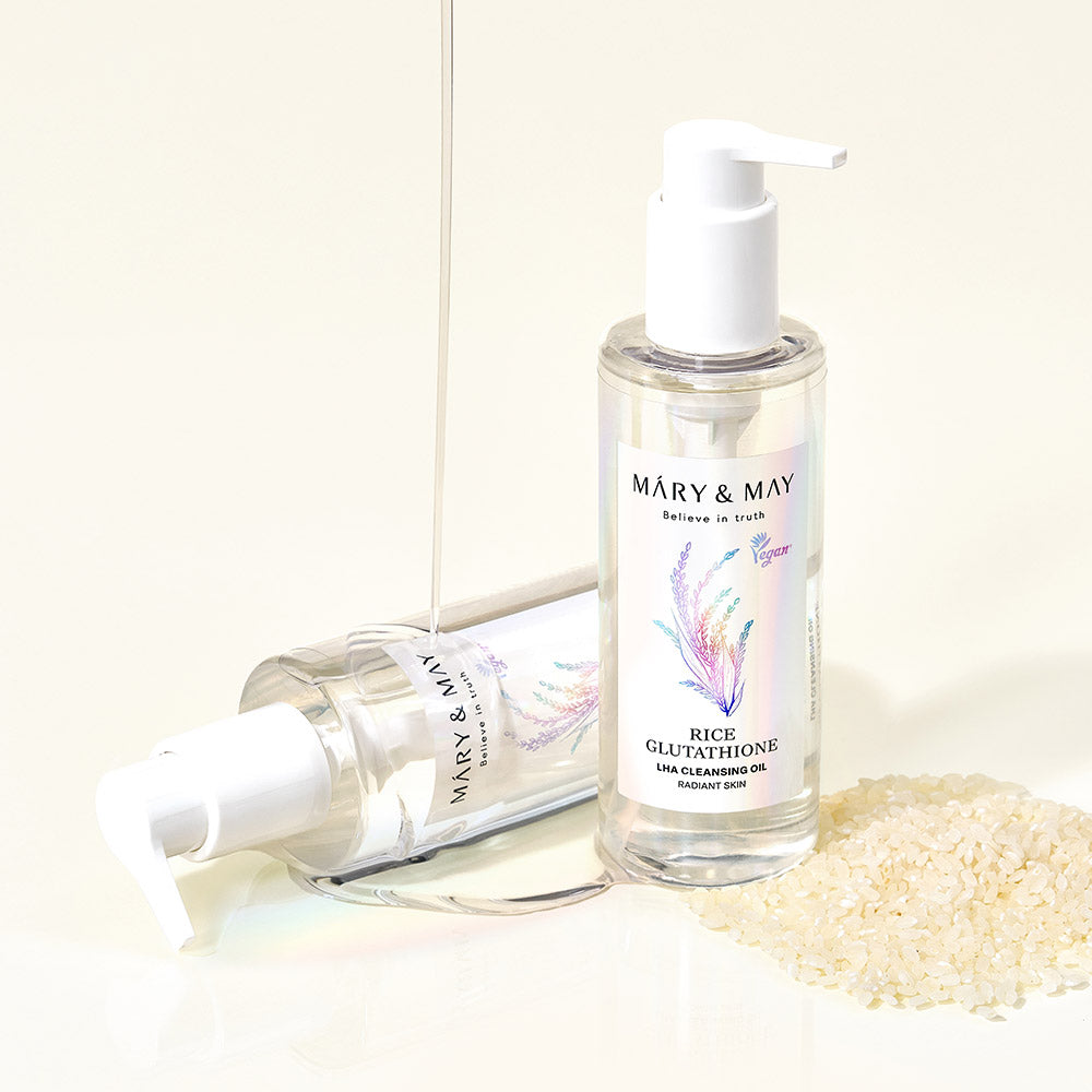 Indulge in the luxurious Mary&May Rice Glutathione LHA Cleansing Oil, expertly crafted in South Korea to elevate your skincare ritual with its exquisite formulation and radiance-enhancing properties.