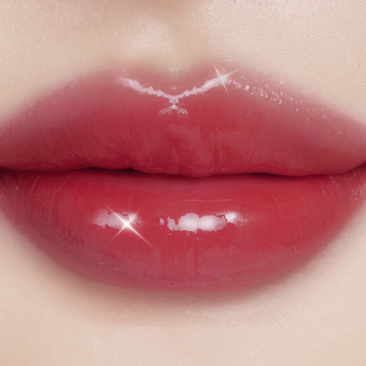 Pinate Glowing Bloom Lip Stain - Hydrating Crimson Elegance