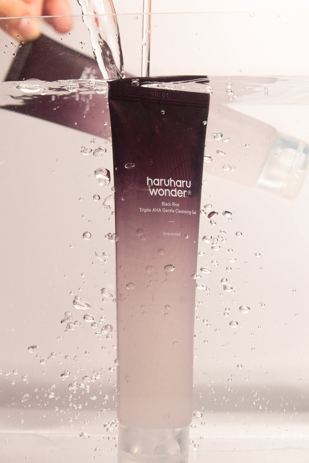 Radiant Glow Triple AHA Cleansing Gel | Haruharu Wonder