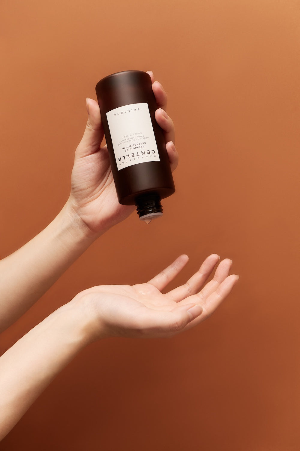 Madagascar Centella Probio-Cica Essence Toner 210ml | SKIN1004