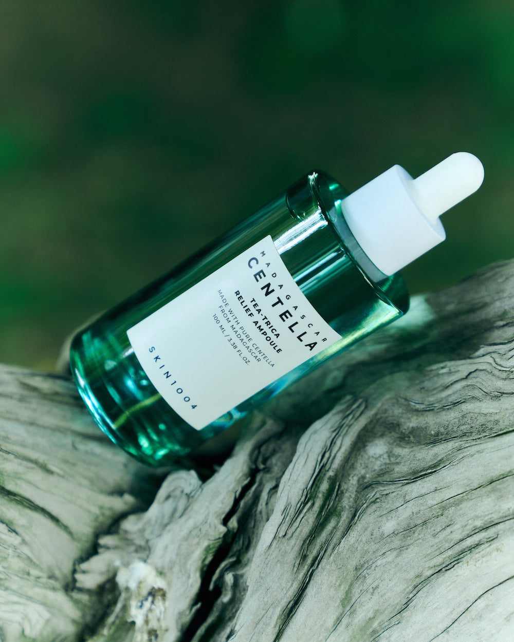 Madagascar Centella Tea-Trica Relief Ampoule 100ml | SKIN1004