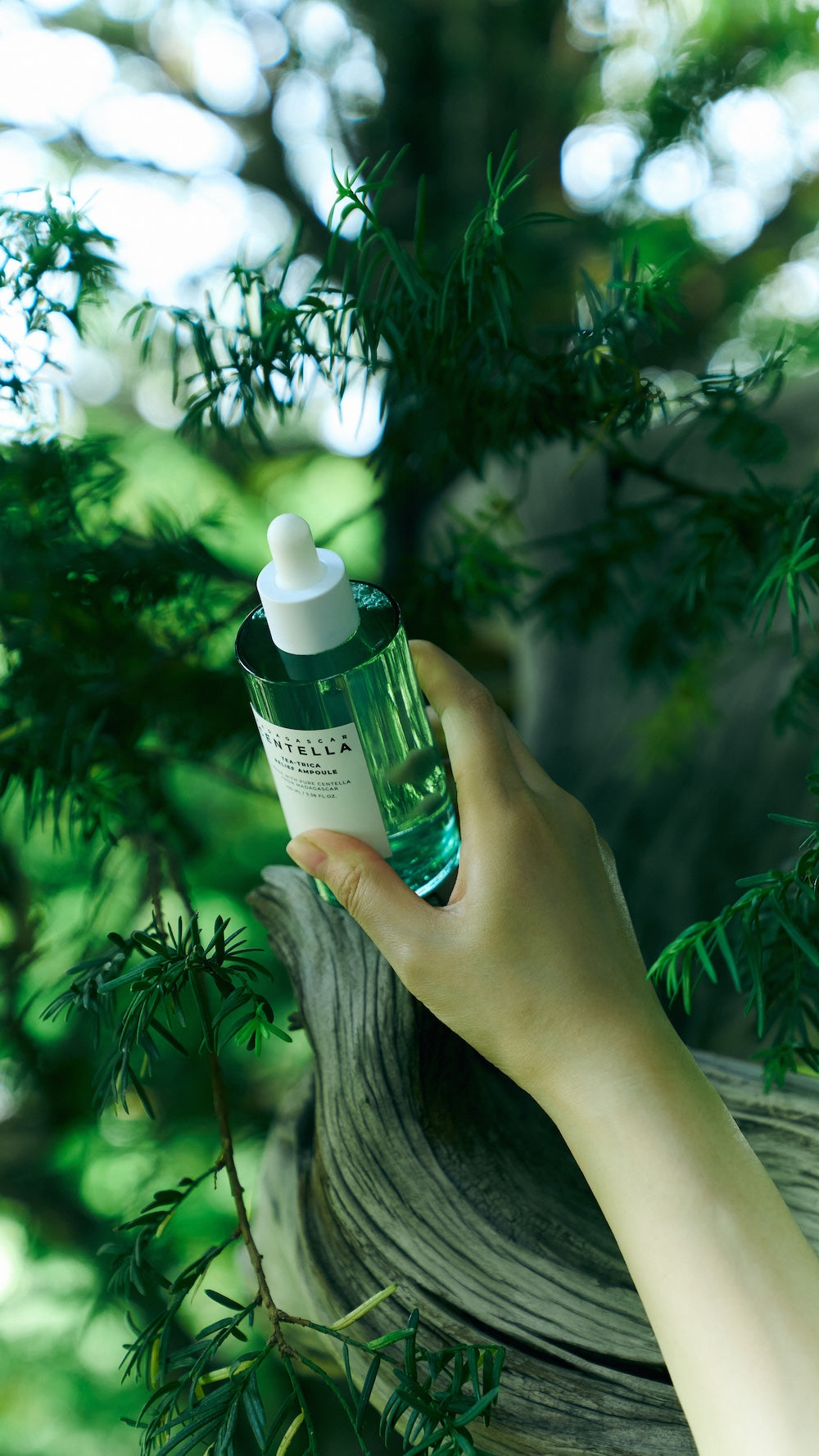 Madagascar Centella Tea-Trica Relief Ampoule 100ml | SKIN1004