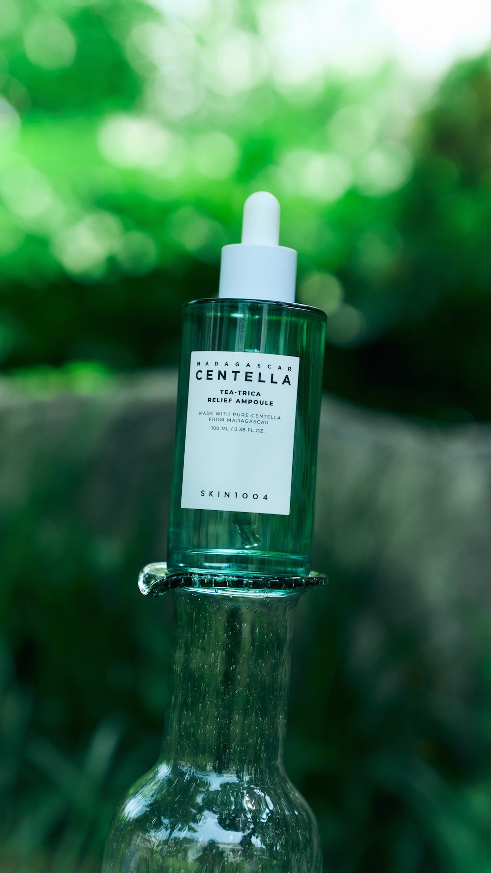Madagascar Centella Tea-Trica Relief Ampoule 100ml | SKIN1004