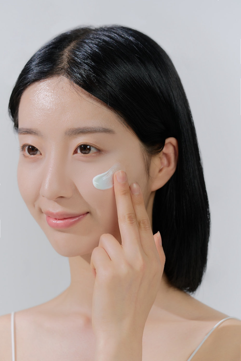 Madagascar Centella Hyalu-Cica Water-Fit Sun Serum 50ml | SKIN1004