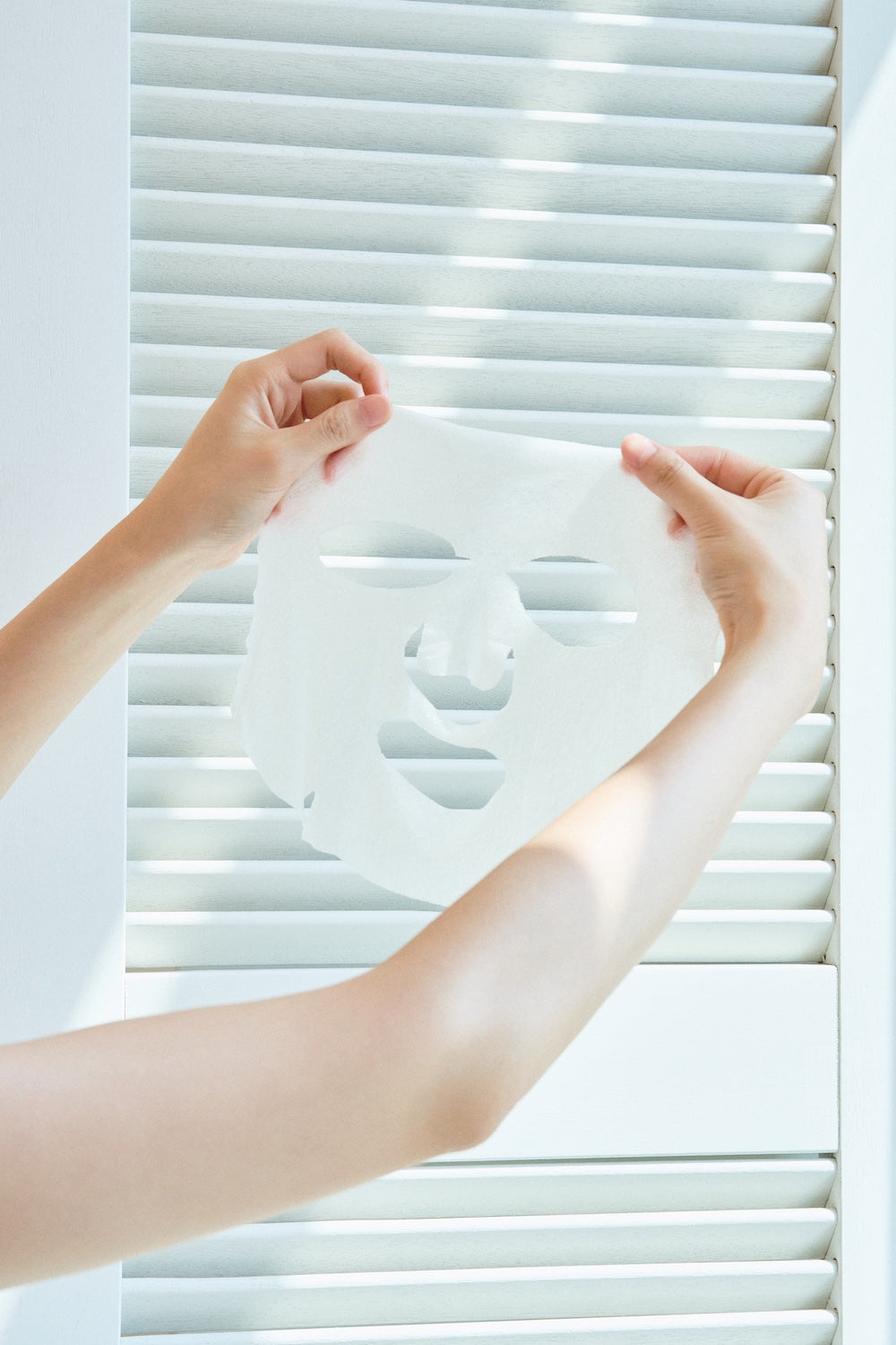 Madagascar Centella Tone Brightening Glow Mask - 2 Size | SKIN1004