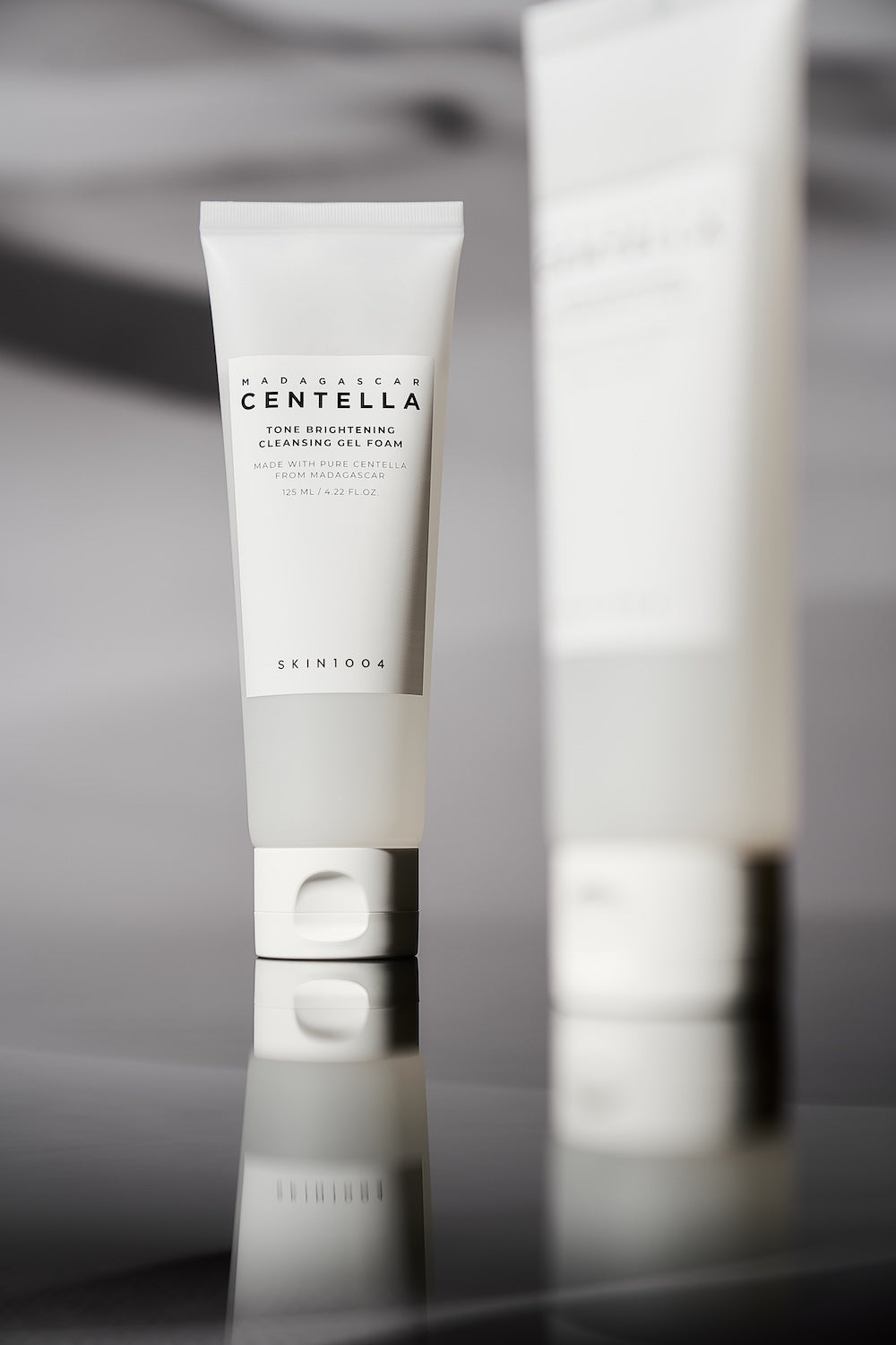 Madagascar Centella Tone Brightening Cleansing Gel Foam 125ml | SKIN1004