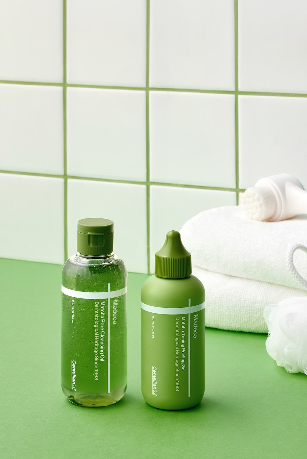 Madeca Matcha Toning Peeling Gel 150ml | Centellian24