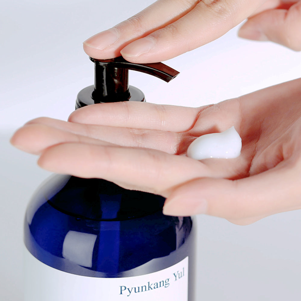 Discover the luxurious Pyunkang Yul Low pH Scalp Treatment, crafted in South Korea to restore vitality and elegance to your hair care ritual.