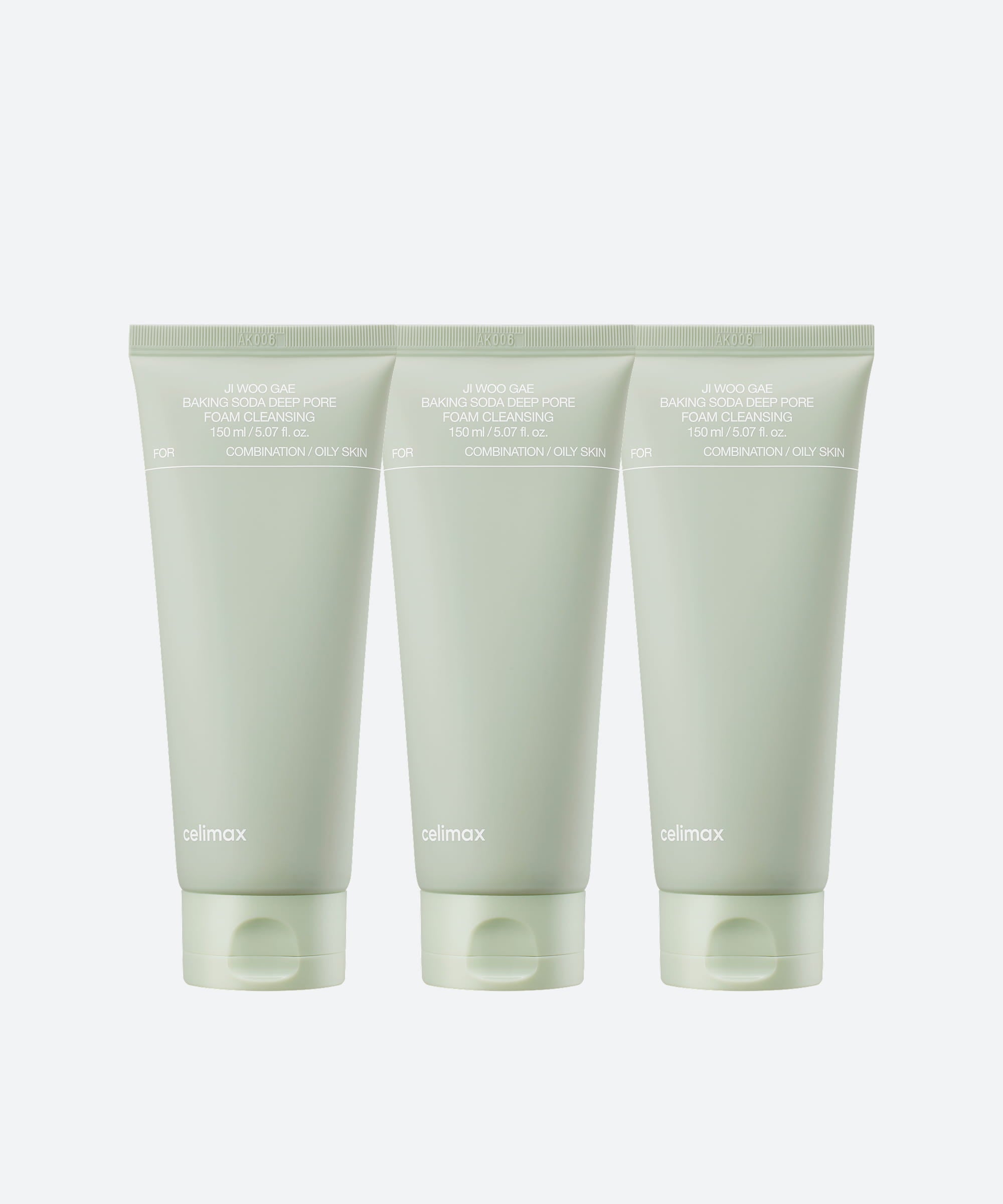 Baking Soda Deep Pore Foam Cleanser for Radiant Glass Skin | Celimax