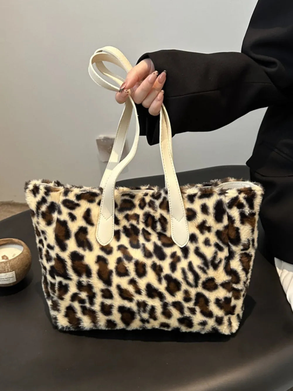 Chic Plush Leopard Fluff Tote Bag for the Elegant Woman | ULZZANG BELLA