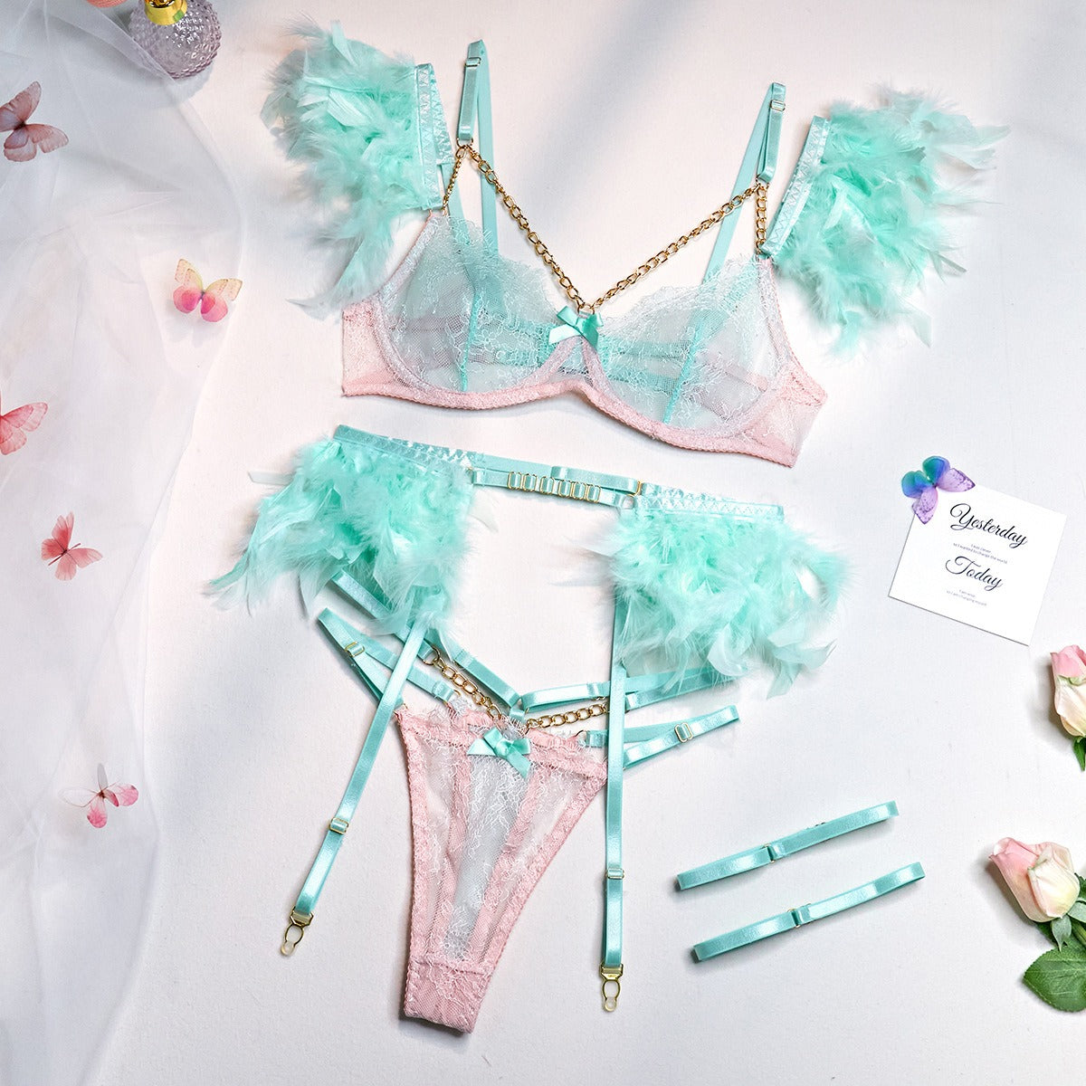 Feathered Temptation: Lace Splice Chain Sexy Slim 4-Piece Lingerie Set | ULZZANG BELLA