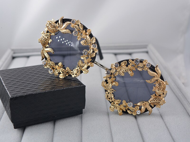 Exquisite Vintage Baroque Sunglasses with Metal Flower Accents | ULZZANG BELLA