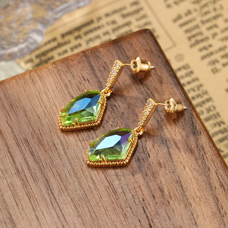 Irregular Crystal Elegance Geometric Earrings for the Modern Muse | ULZZANG BELLA