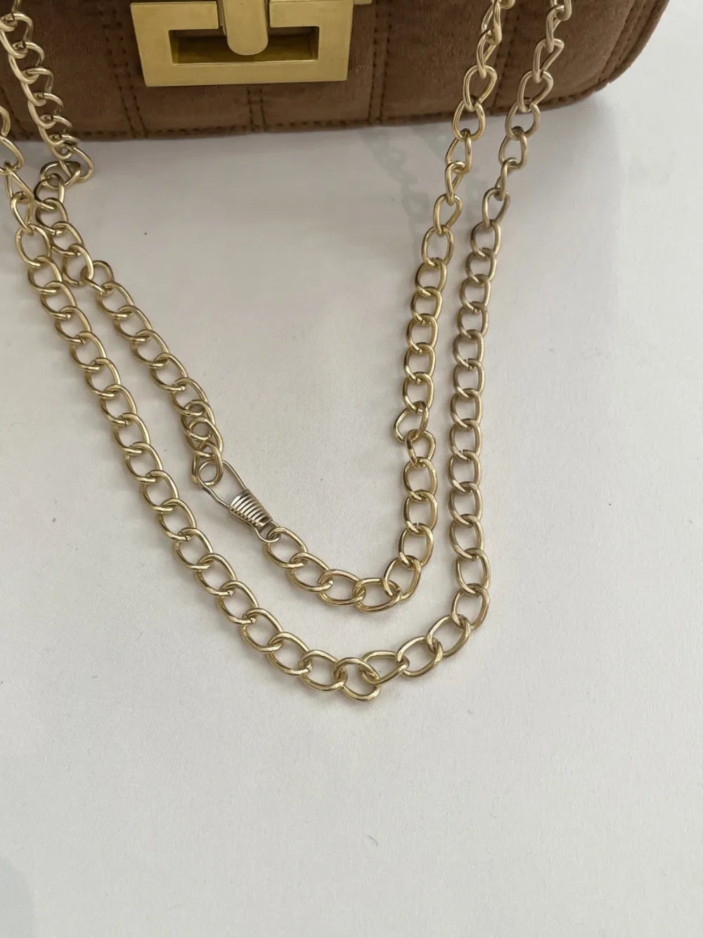 Chic Solid Color Chain Shoulder Bag for the Modern Elegance | ULZZANG BELLA