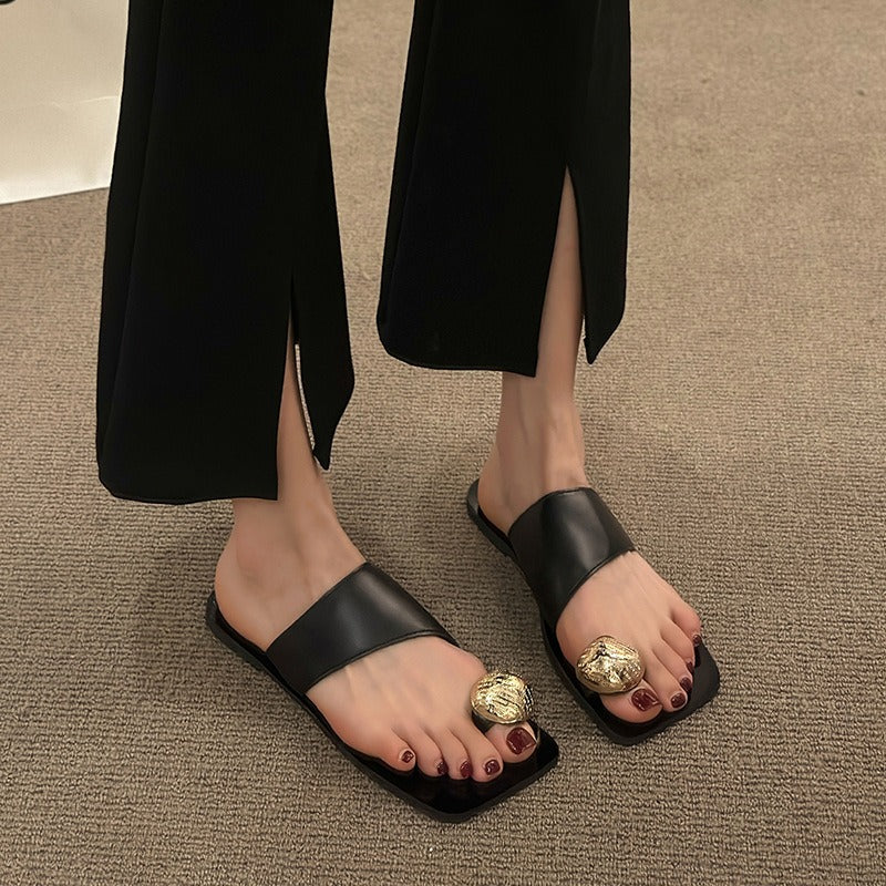 Elegant Cowhide Toe Square Flip Flops | ULZZANG BELLA