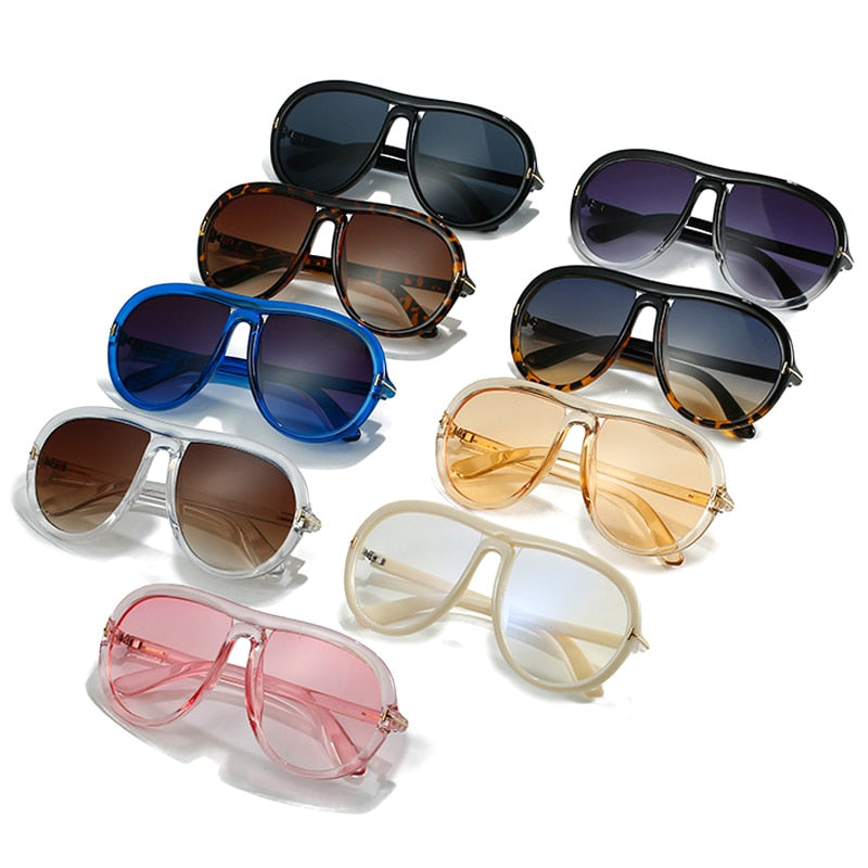 Retro Chic Gradient Oversized Pilot Sunglasses with UV400 Shades