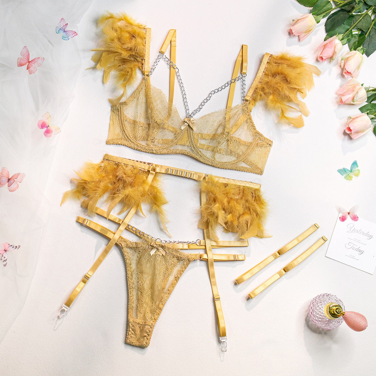 Feathered Temptation: Lace Splice Chain Sexy Slim 4-Piece Lingerie Set | ULZZANG BELLA