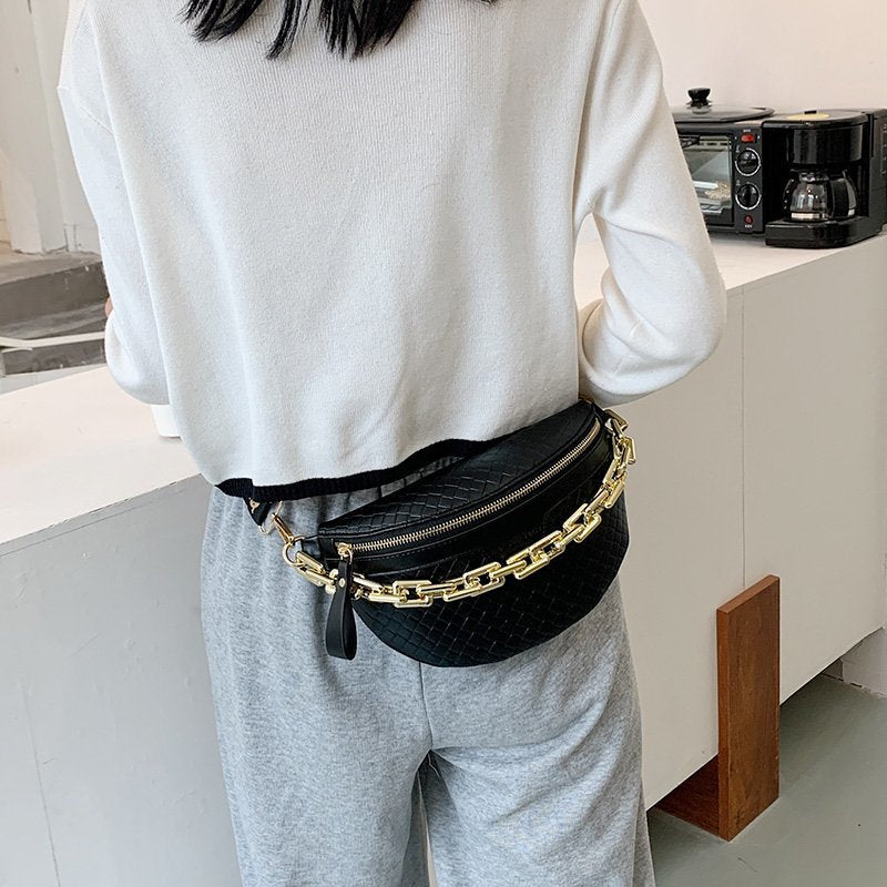 Luxury Women's Fanny Pack with Thick Chain Detail | ULZZANG BELLA