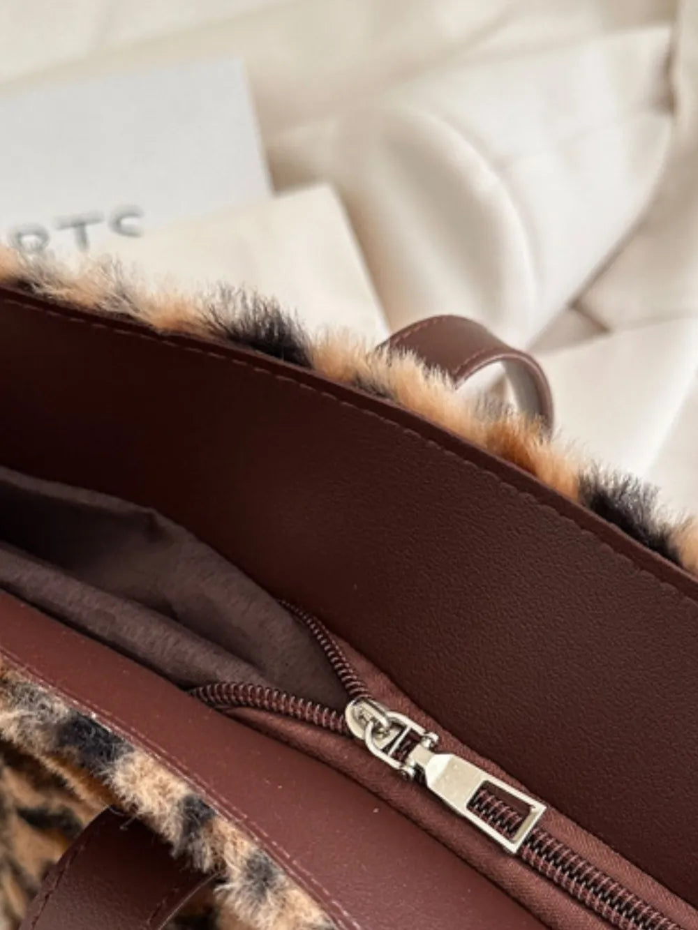 Chic Plush Leopard Fluff Tote Bag for the Elegant Woman | ULZZANG BELLA