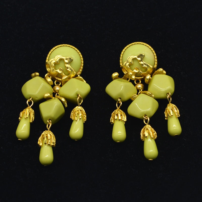 Exquisite Olive Green Resin Palace Tassel Earrings | ULZZANG BELLA