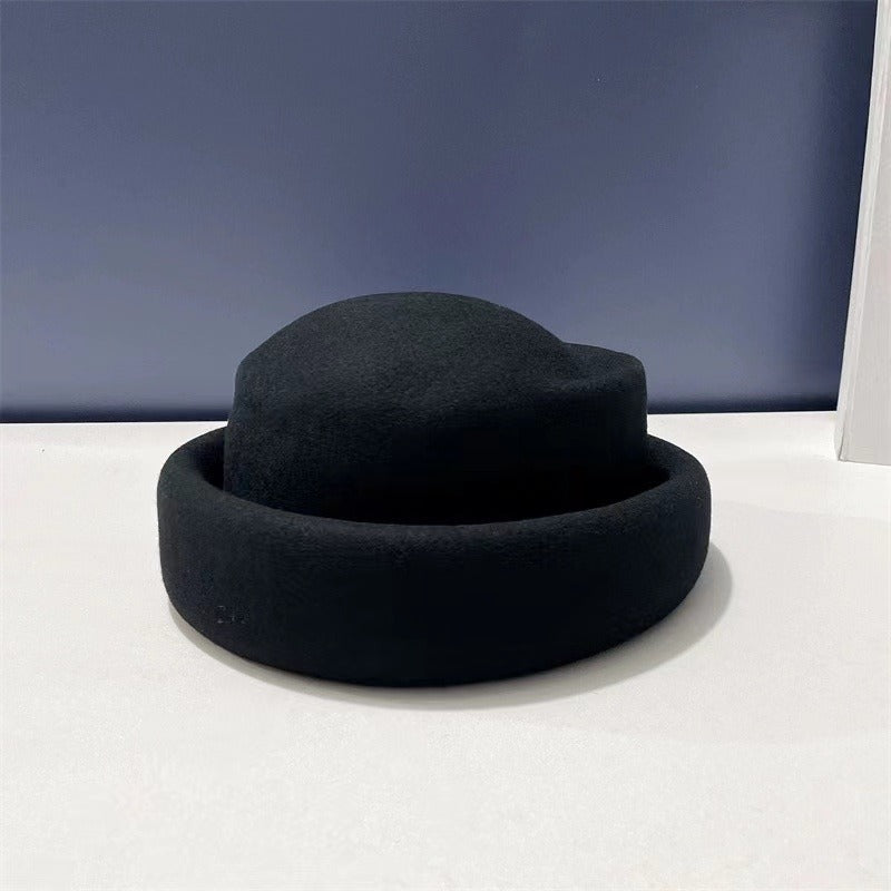 French retro wool beret woolen Hepburn style felt hat concave top painter hat