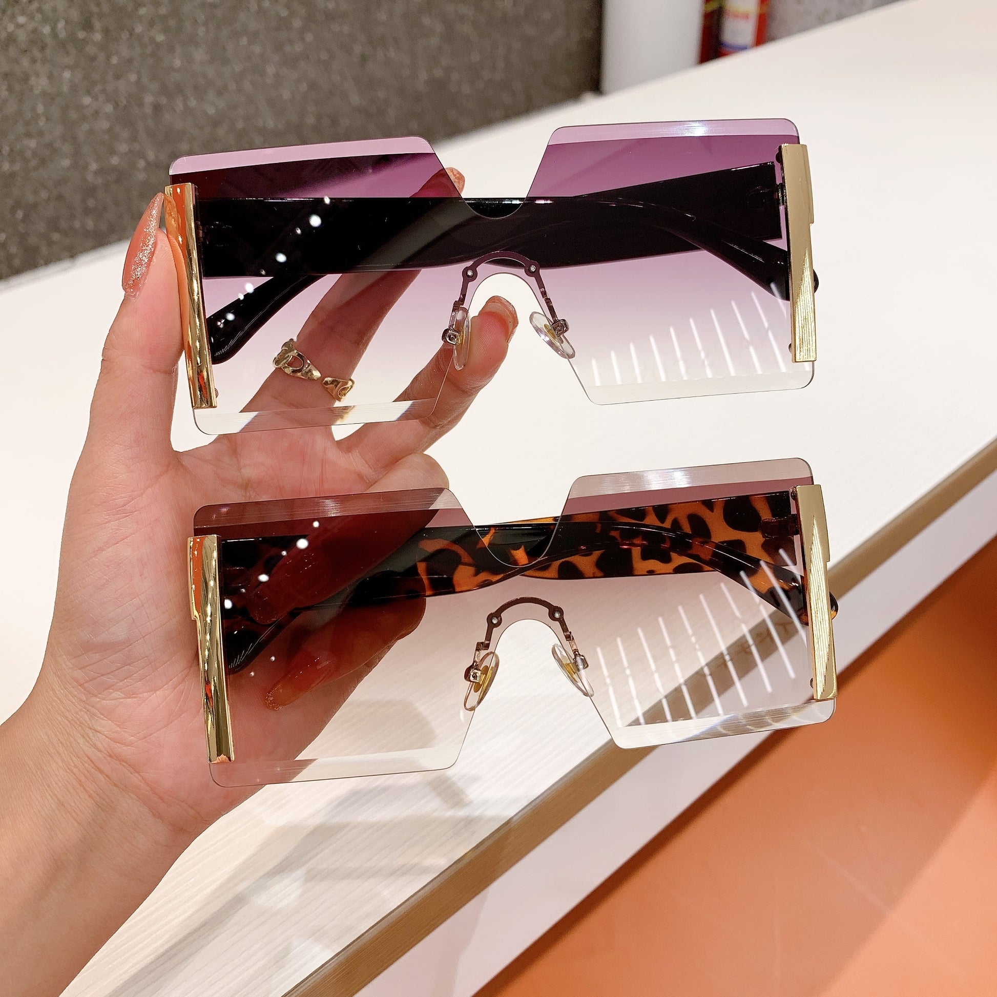 Chic Rimless Gradient Oversized Sunglasses for Women | ULZZANG BELLA