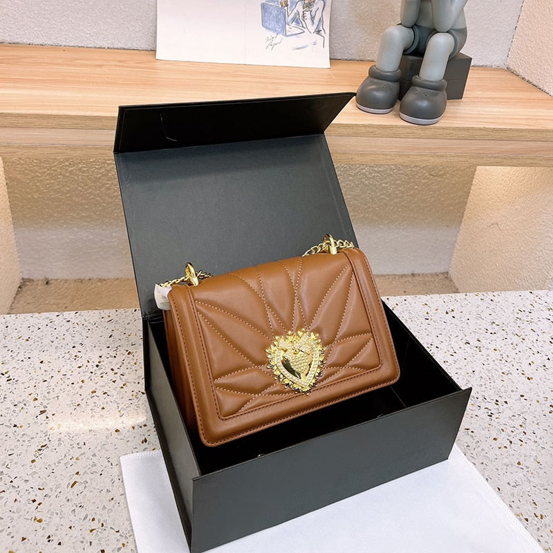 Designer Pearl Leather Chain Messenger Handbag for Women | ULZZANG BELLA