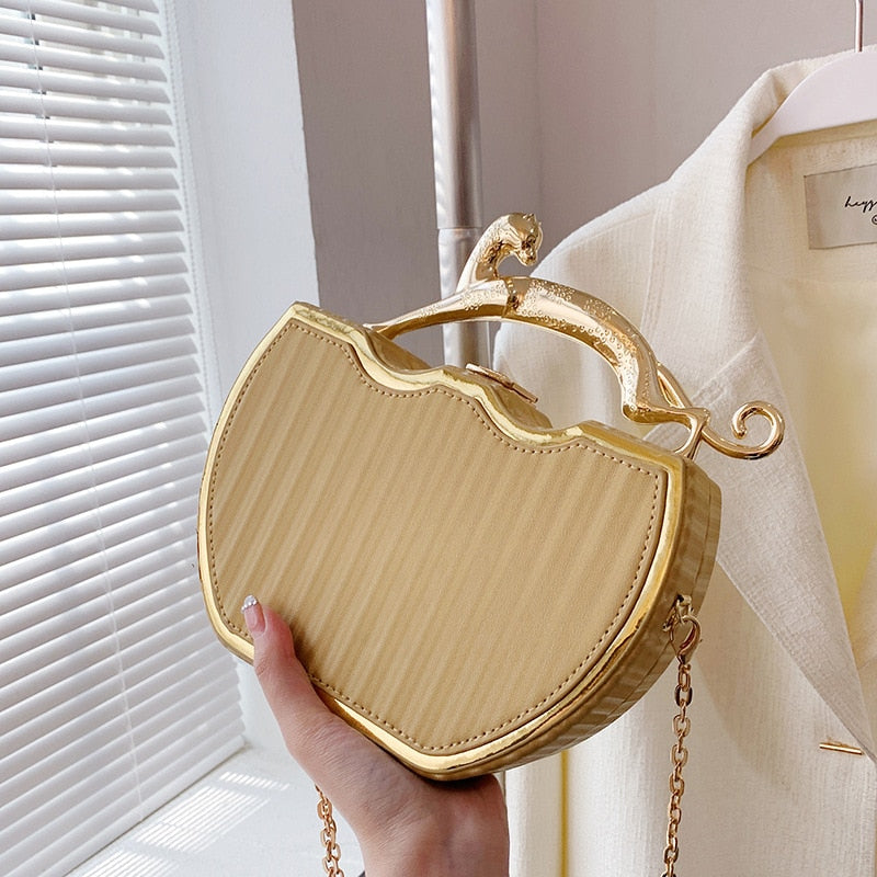 Designer Chic Luxury Crossbody Chain Handbag for Women | ULZZANG BELLA