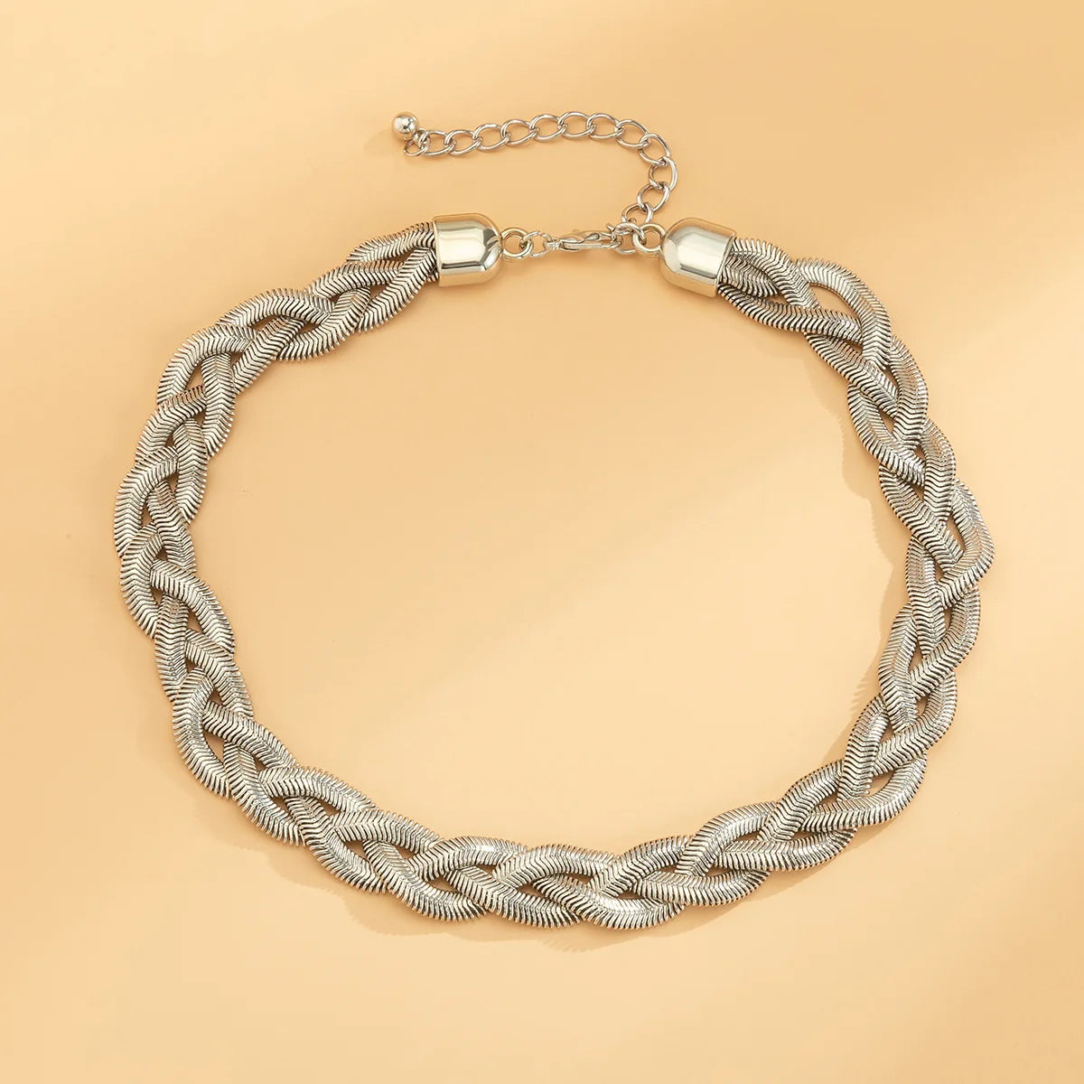 Elegant Frosted Serpent Link Chain Necklace for Women | ULZZANG BELLA