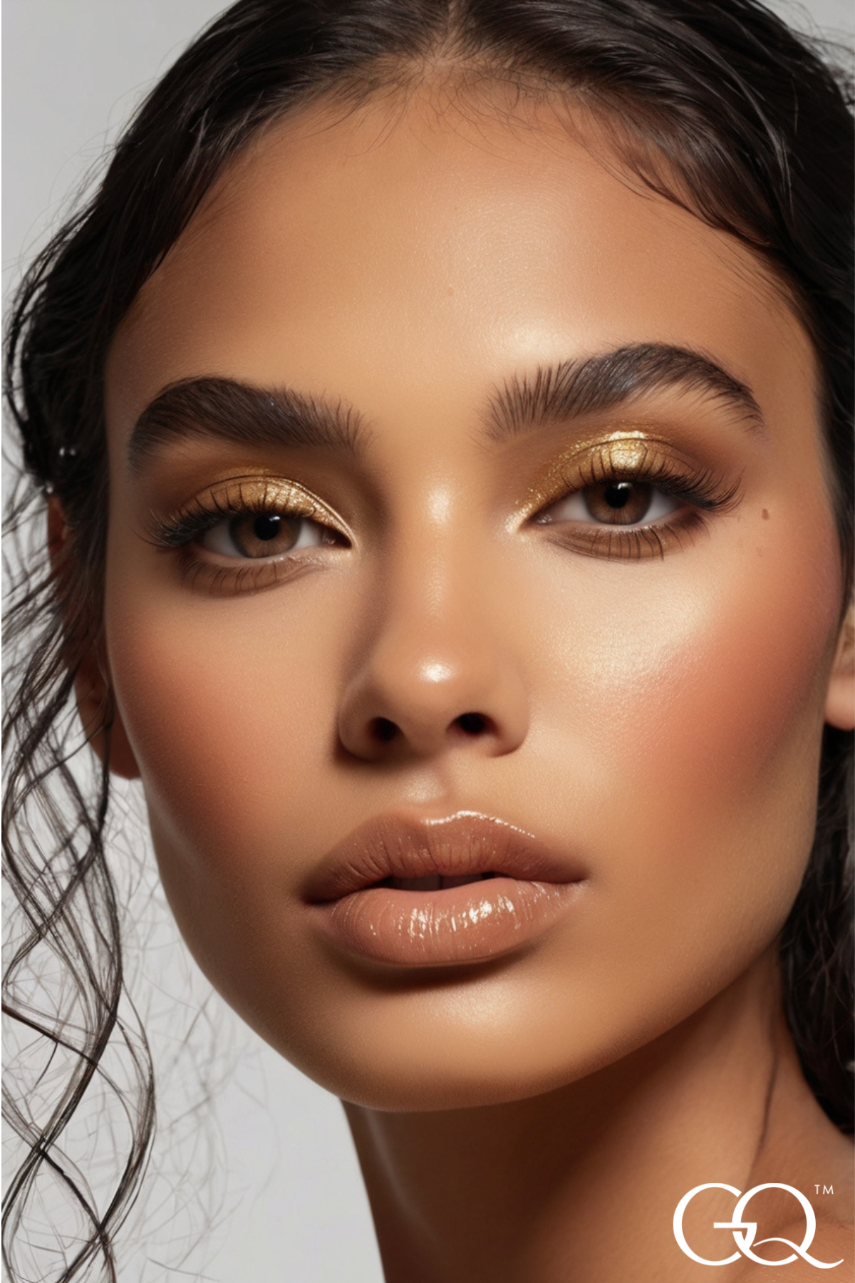 Foundation with SPF - Peach (30ml) | GLOWNIQUE