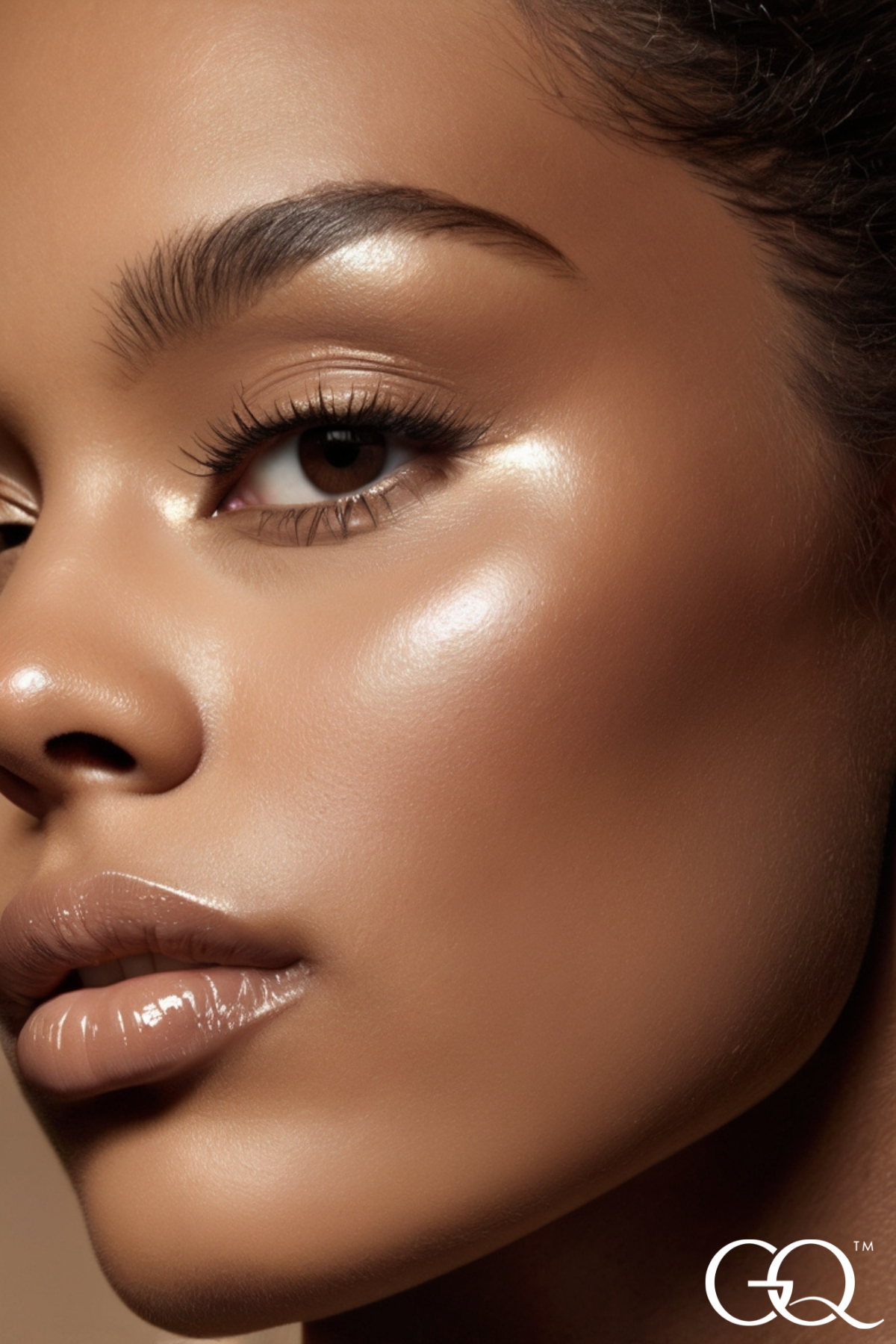 Foundation with SPF - Sandstone (30ml) | GLOWNIQUE